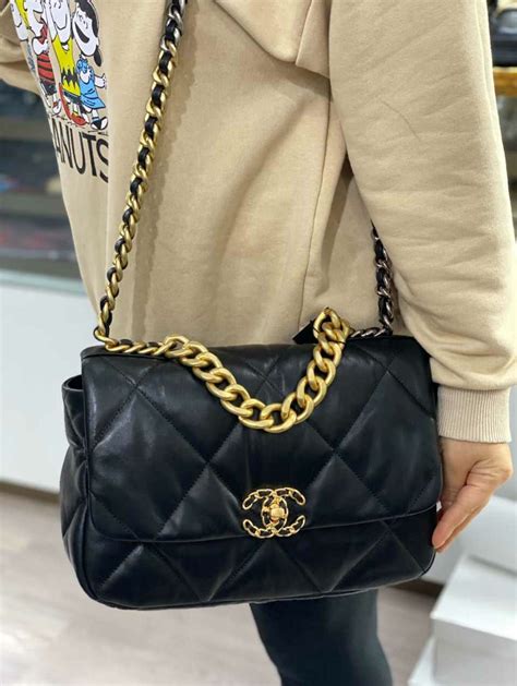 chanel 19 schwarz